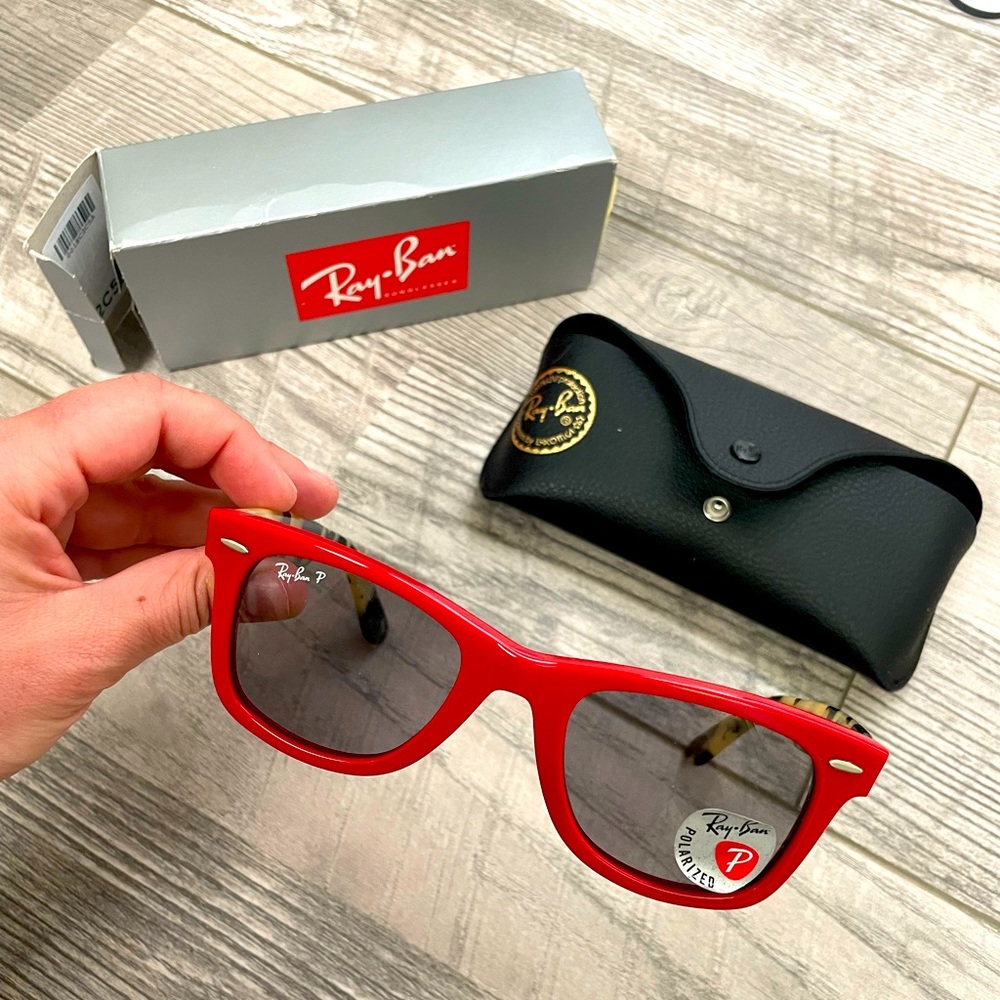 NWT Wayfarer Ray-Bans